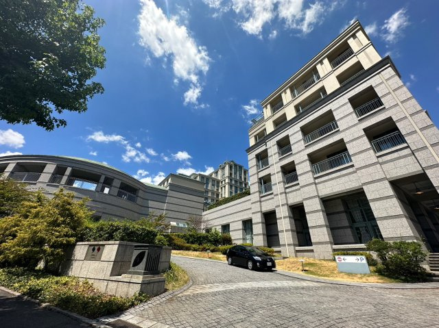 オーキッドコート湖南館 ｜神戸市東灘区西岡本２丁目の賃貸物件情報